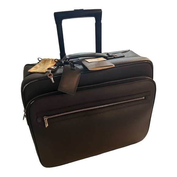 Louis Vuitton Pilot Bag Black Taiga - Picture 2 of 4